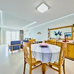 Turisticos Perola Da Rocha Apartmán *