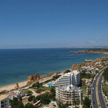 Turisticos Perola Da Rocha *