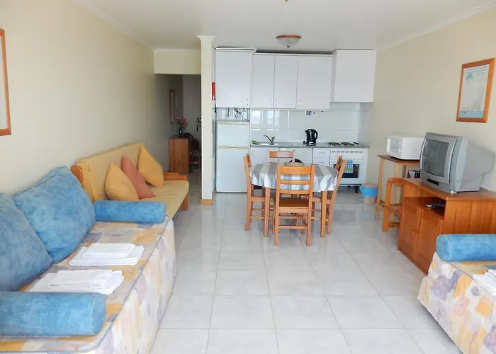 Turisticos Perola Da Rocha Apartment